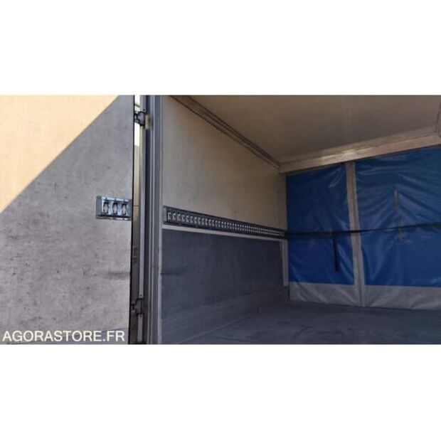Iveco Daily-48275963