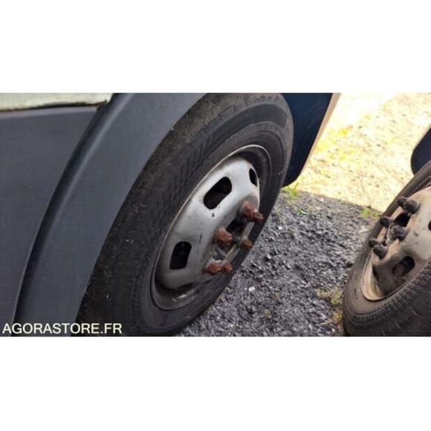 Iveco Daily-48275966