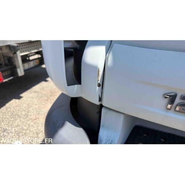 ايفكو Eurocargo-48276004