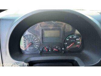 iveco-eurocargo-1469605-48276018