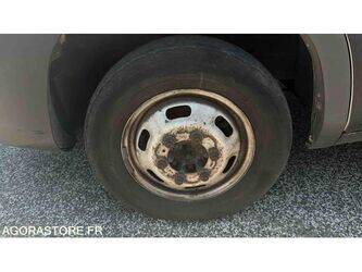 iveco-35-140-48276090