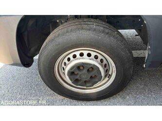 iveco-35-120-48276228
