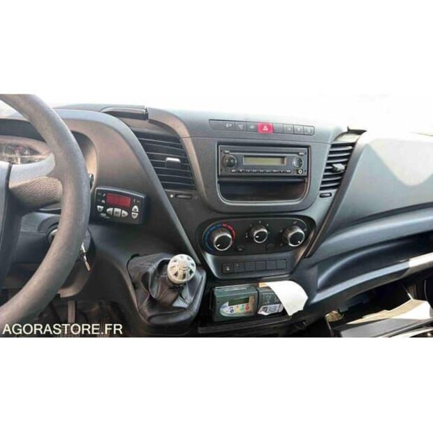 Iveco Daily-48276420