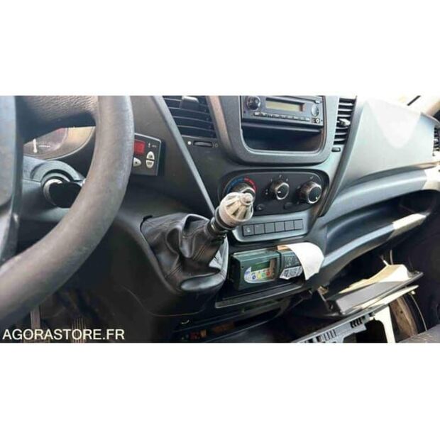 Iveco Daily-48276423