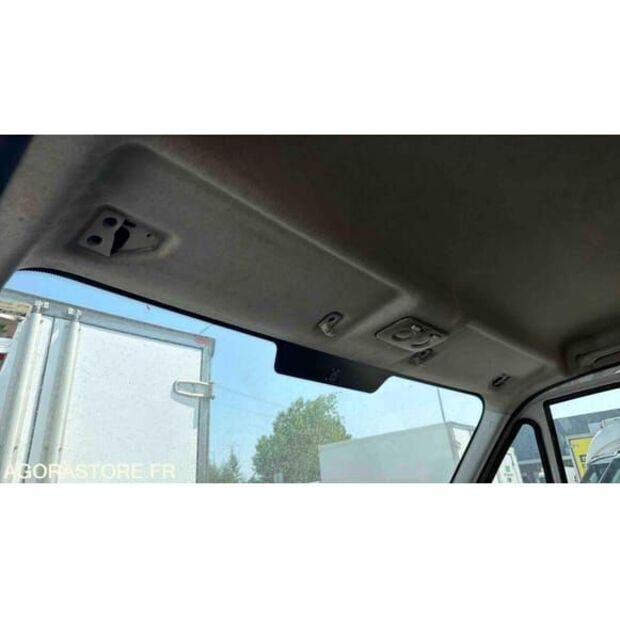 Iveco Daily-48276428