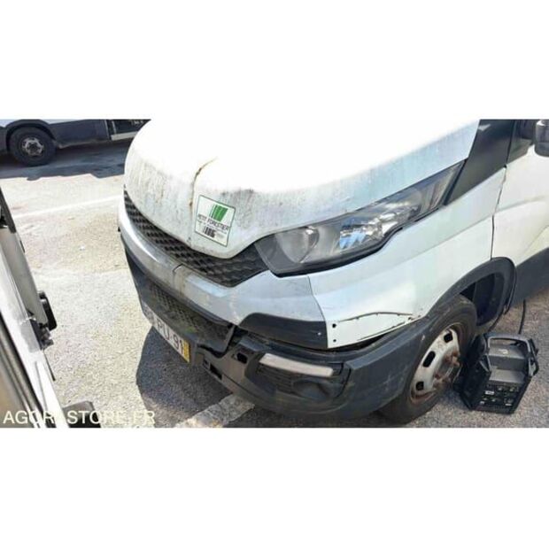 Iveco Daily-48276441