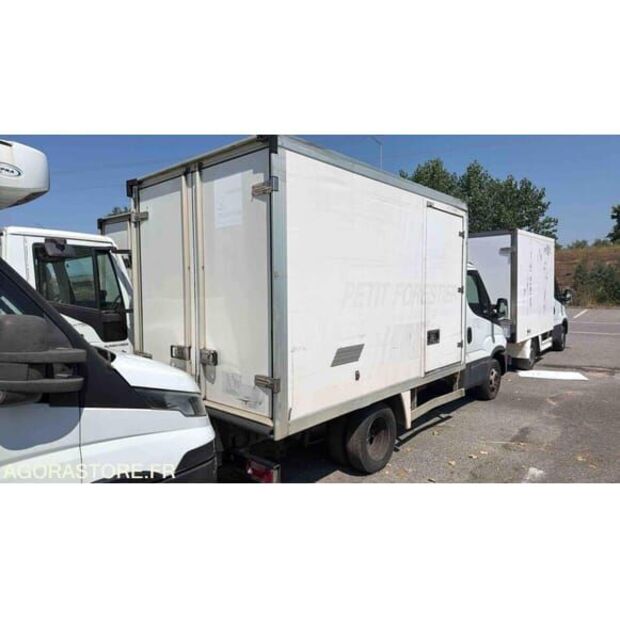 Iveco Daily-48276452