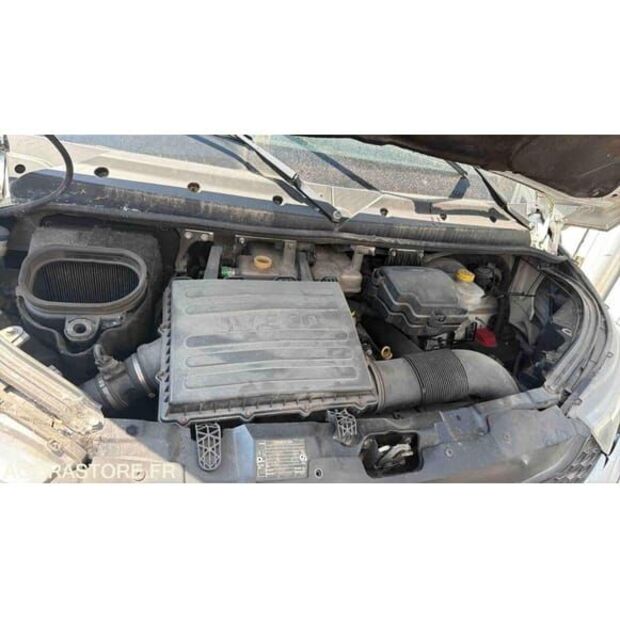 Iveco Daily-48276457