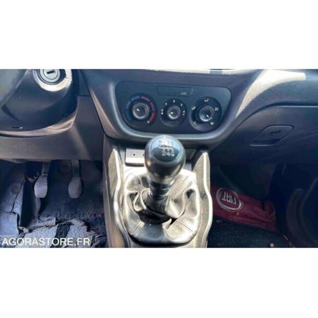 Fiat Doblo-48276505