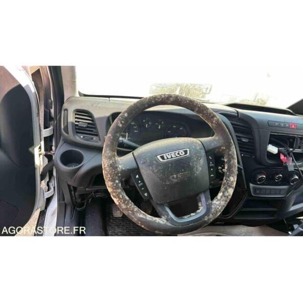 Iveco Daily-48276691