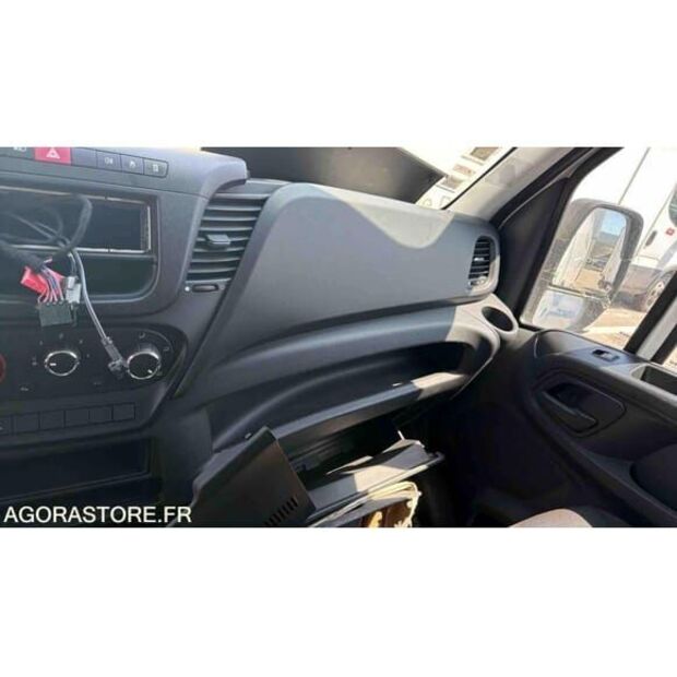 Iveco Daily-48276692