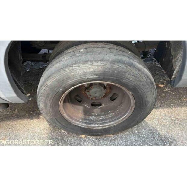 Iveco Daily-48276721