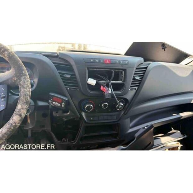 Iveco Daily-48276727