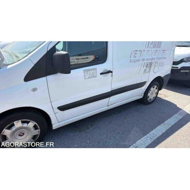 فيات Scudo-48276948