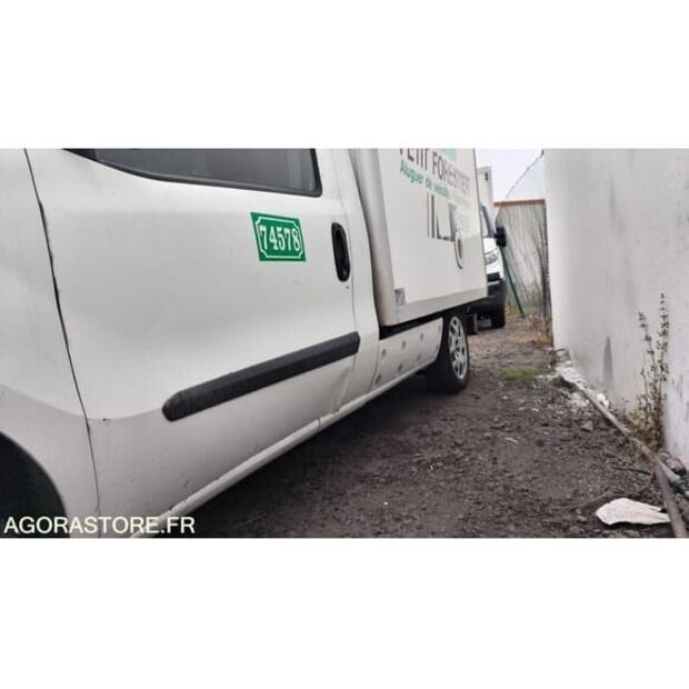 Fiat Doblo-48276969
