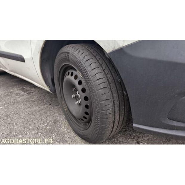 Fiat Doblo-48276979