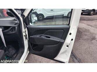 fiat-doblo-1469619-48276989