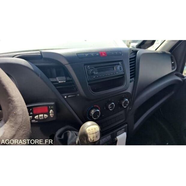 Iveco Daily-48277134