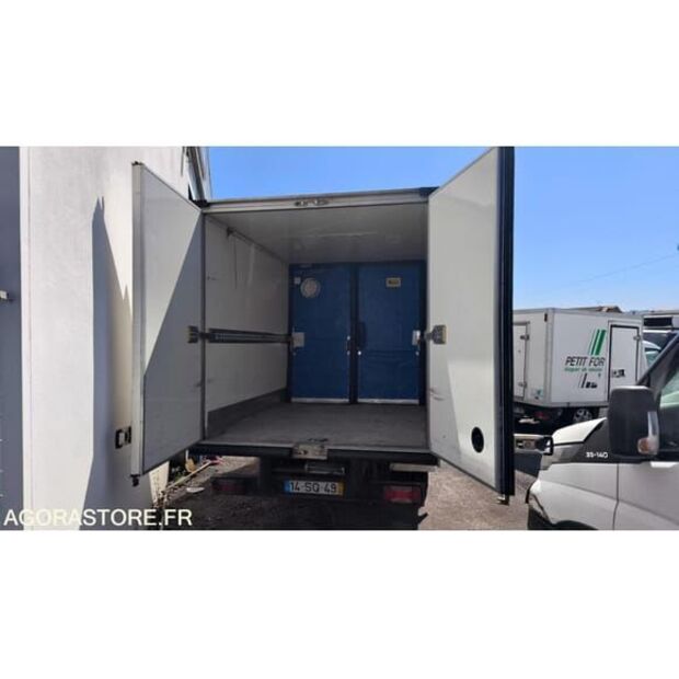 Iveco Daily-48277136