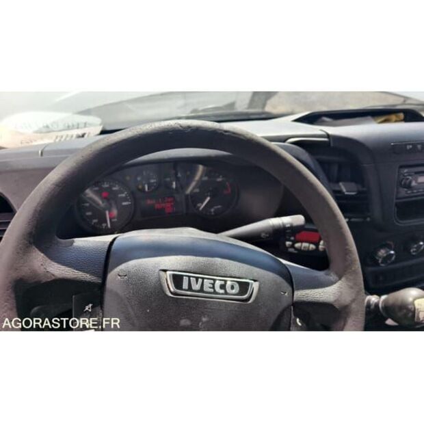 Iveco Daily-48277159