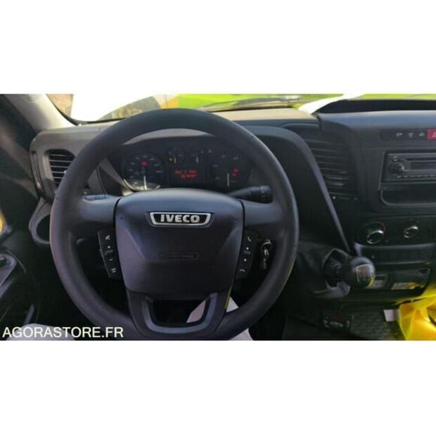 Iveco Daily-48277223