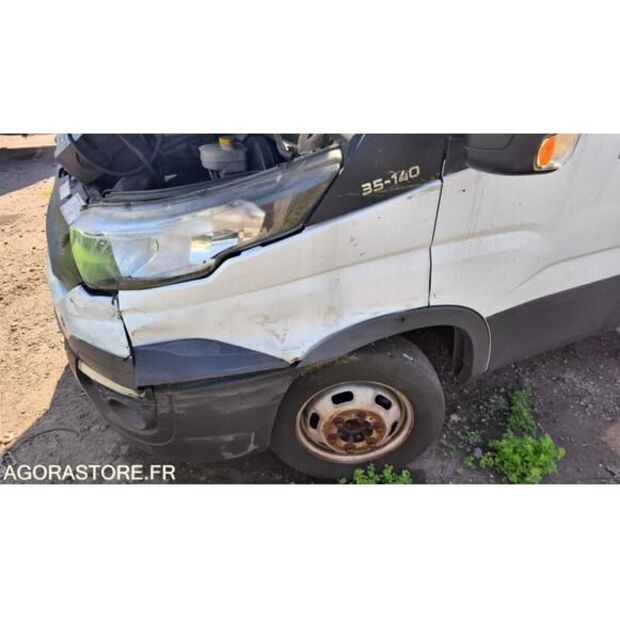 Iveco Daily-48277230