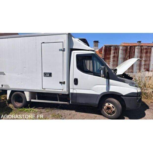 Iveco Daily-48277237