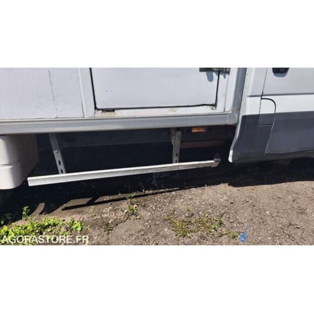 Iveco Daily-48277238