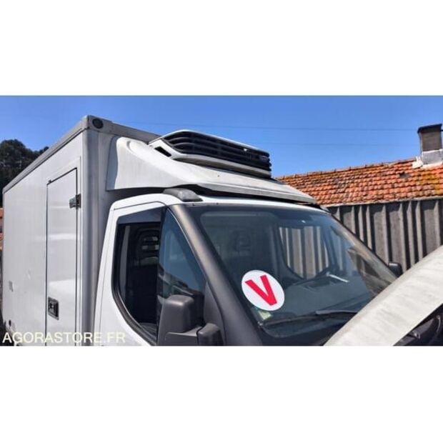 Iveco Daily-48277256
