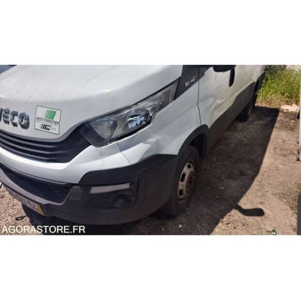 Iveco Daily-48277267