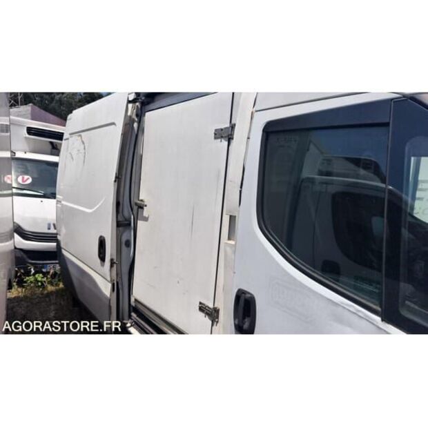 Iveco Daily-48277268