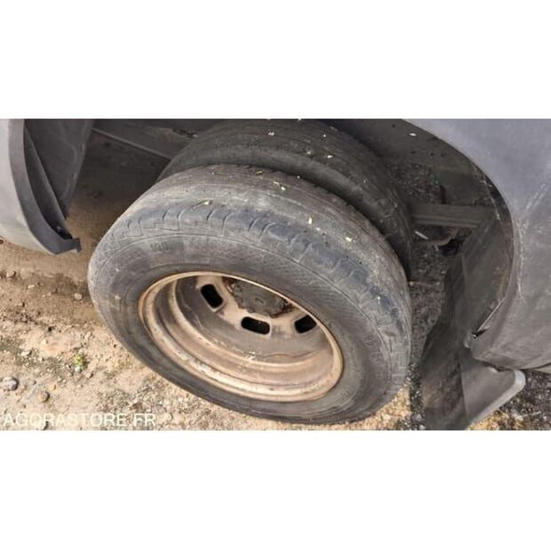 Iveco Daily-48277284