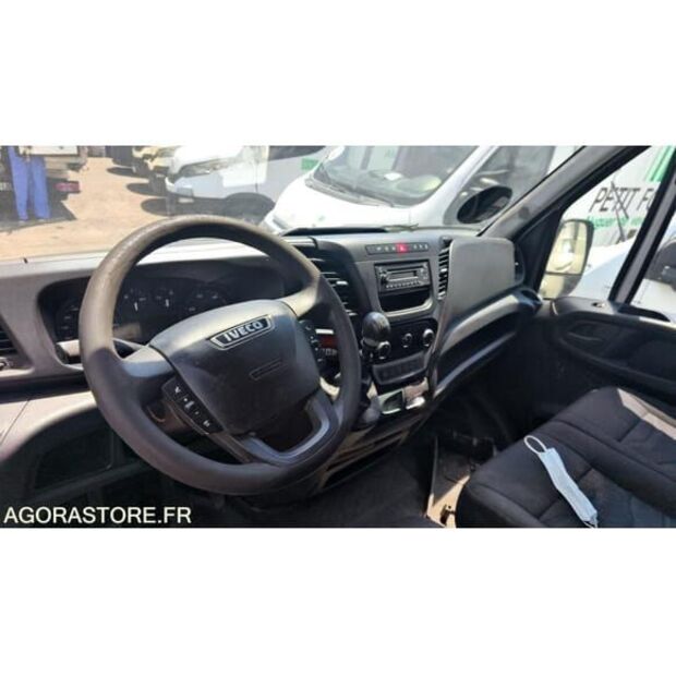 Iveco Daily-48277291