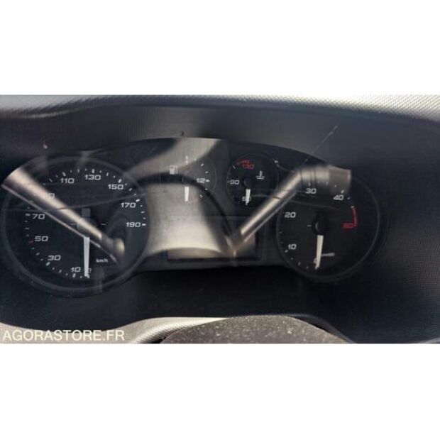 Iveco Daily-48277297