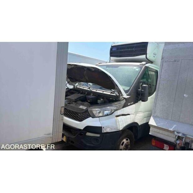 Iveco Daily-48277365