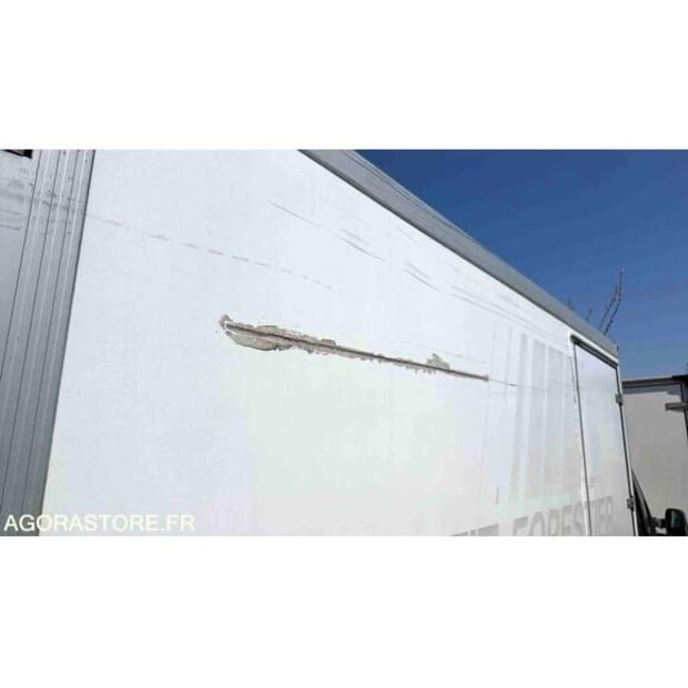 Iveco Daily-48277376