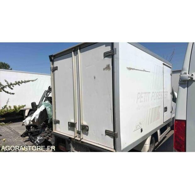 Iveco Daily-48277389