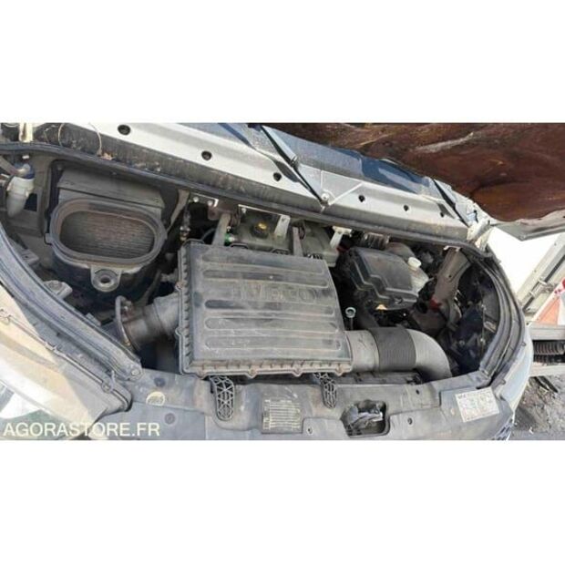 Iveco Daily-48277390