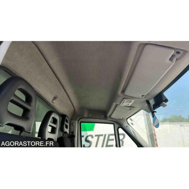 Iveco Daily-48277399