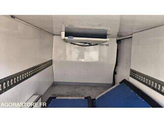 renault-trafic-1469625-48277446
