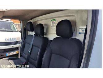 renault-trafic-1469625-48277456