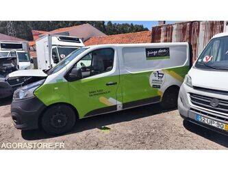 renault-trafic-1469625-48277460