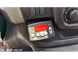 renault-trafic-1469625-48277462