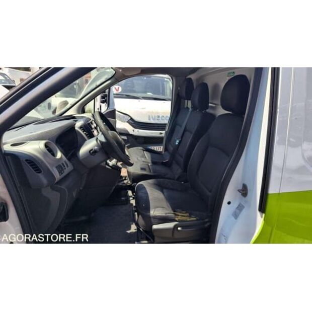 رينو Trafic-48277463