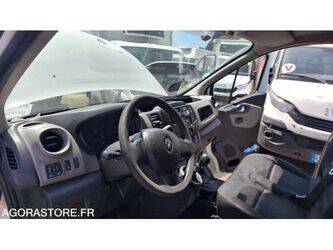 renault-trafic-1469625-48277466