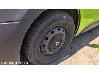 renault-trafic-1469625-48277476