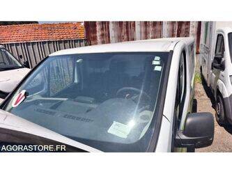 renault-trafic-1469625-48277478