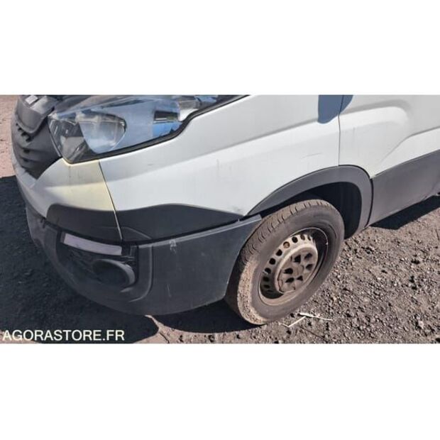 Iveco Daily-48277511
