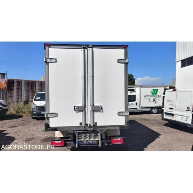 Iveco Daily-48277515
