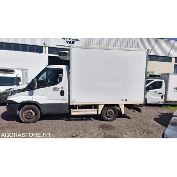 Iveco Daily-48277522